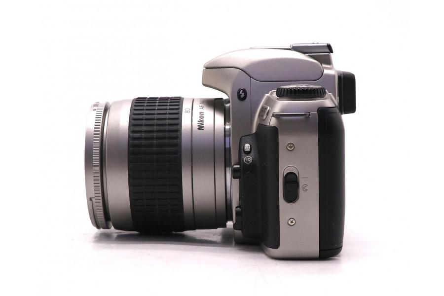 Плёночный фотоаппарат Nikon F65 kit silver в упаковке