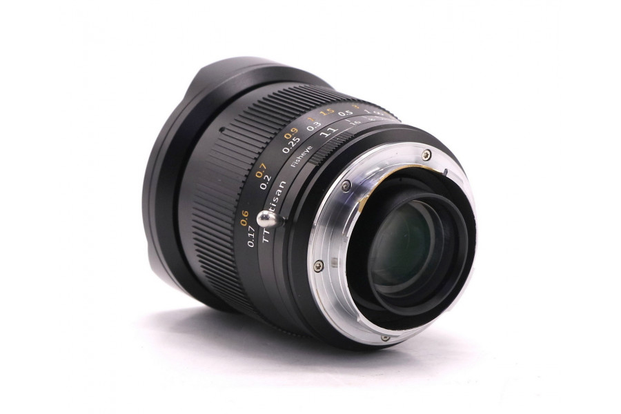 TTArtisan 11mm f/2.8 Fisheye for Leica M в упаковке