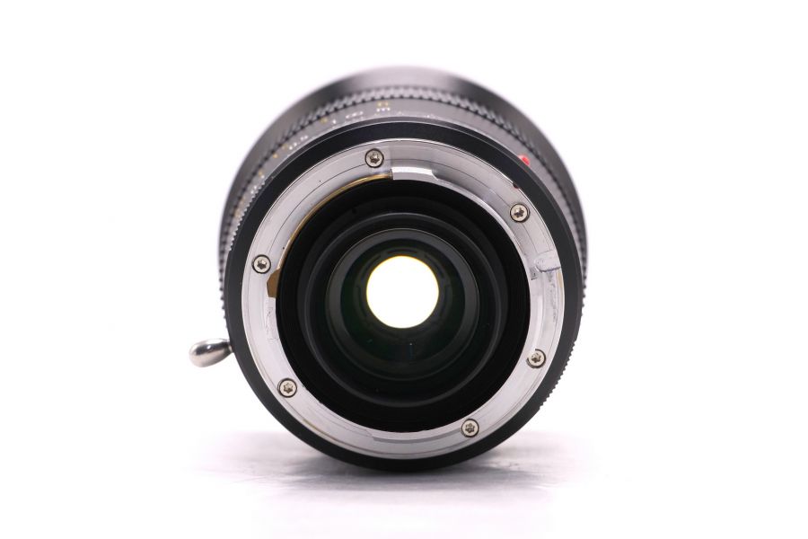 TTArtisan 11mm f/2.8 Fisheye for Leica M в упаковке