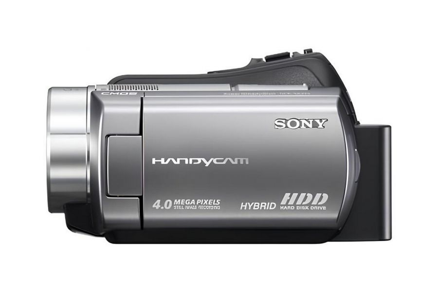 Видеокамера Sony DCR-SR220E в упаковке