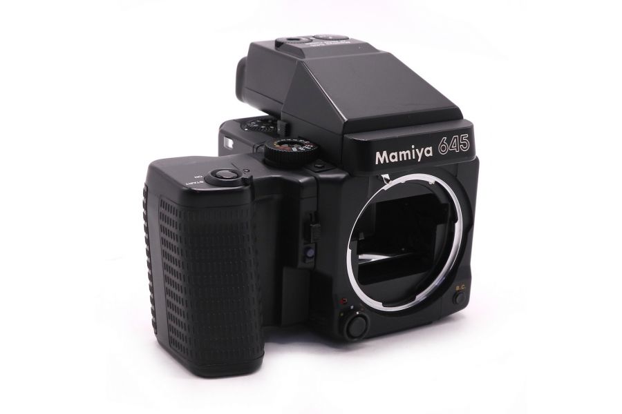 Плёночная фотокамера Mamiya 645 Super body
