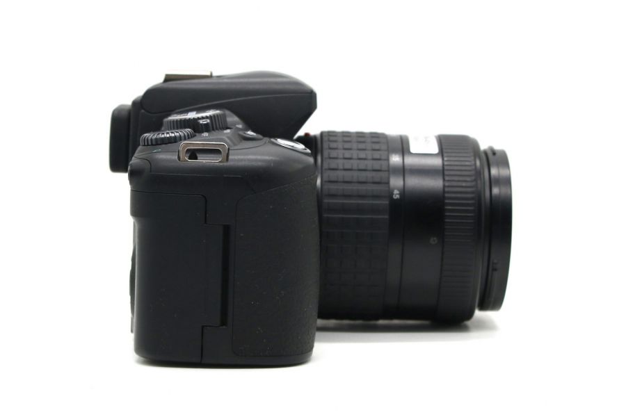 Olympus E-500 kit 14-45mm f/3.5-5.6 (пробег 5330 кадров)