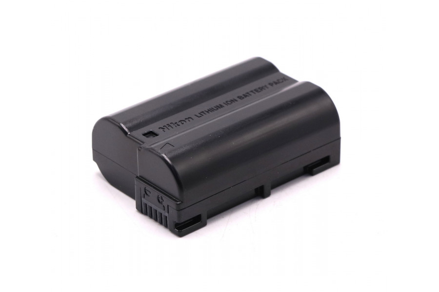 Литий-ионный аккумулятор Nikon EN-EL15 в упаковке