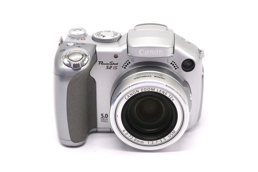 Фотоаппарат Canon PowerShot S2 IS в упаковке