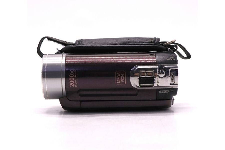 Цифровая компактная видеокамера Canon FS100