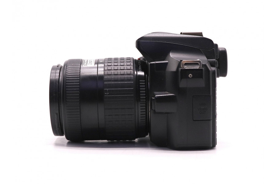 Olympus E-500 kit 14-45mm f/3.5-5.6 (пробег 32500 кадров)