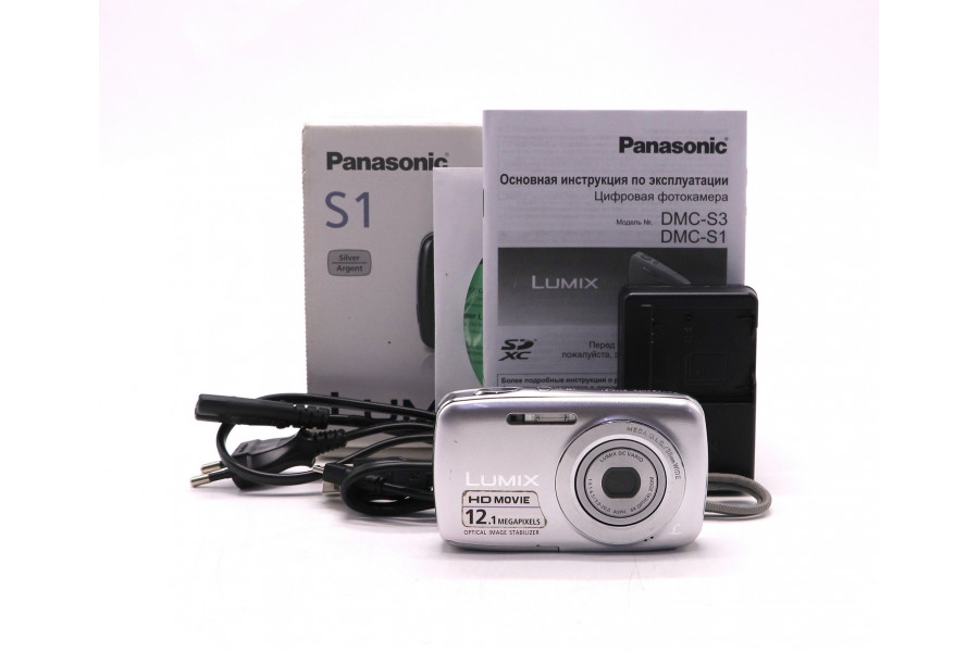Фотоаппарат Panasonic Lumix DMC-S1 в упаковке