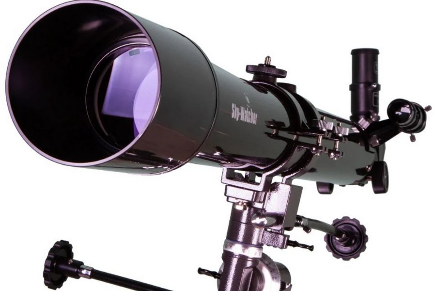 Телескоп Sky-Watcher Capricorn AC 70/900 EQ1 в упаковке