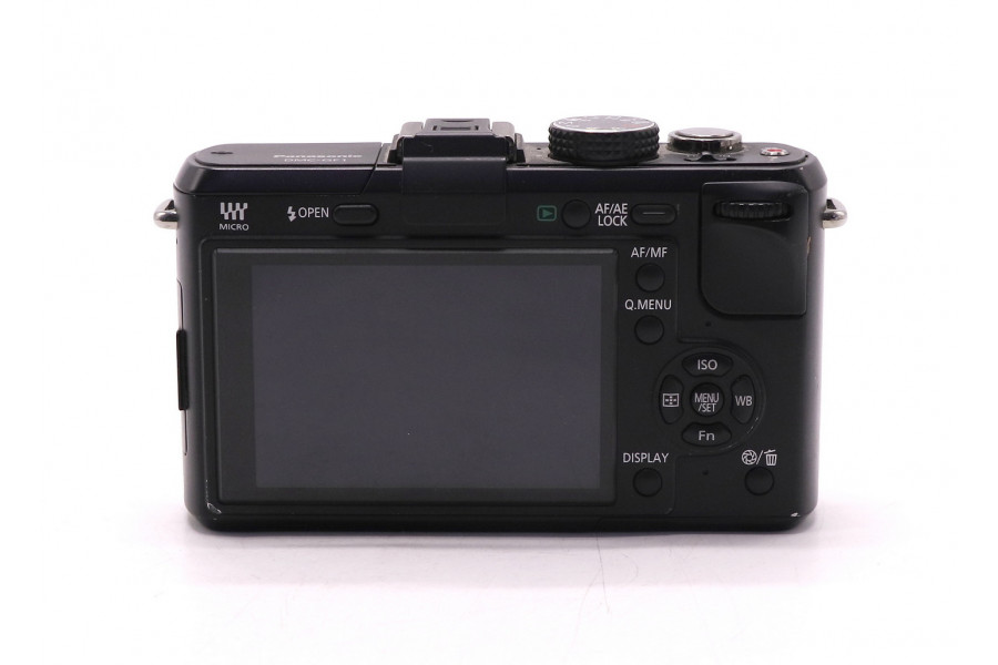 Panasonic Lumix DMC-GF1 body (пробег 3495 кадров)