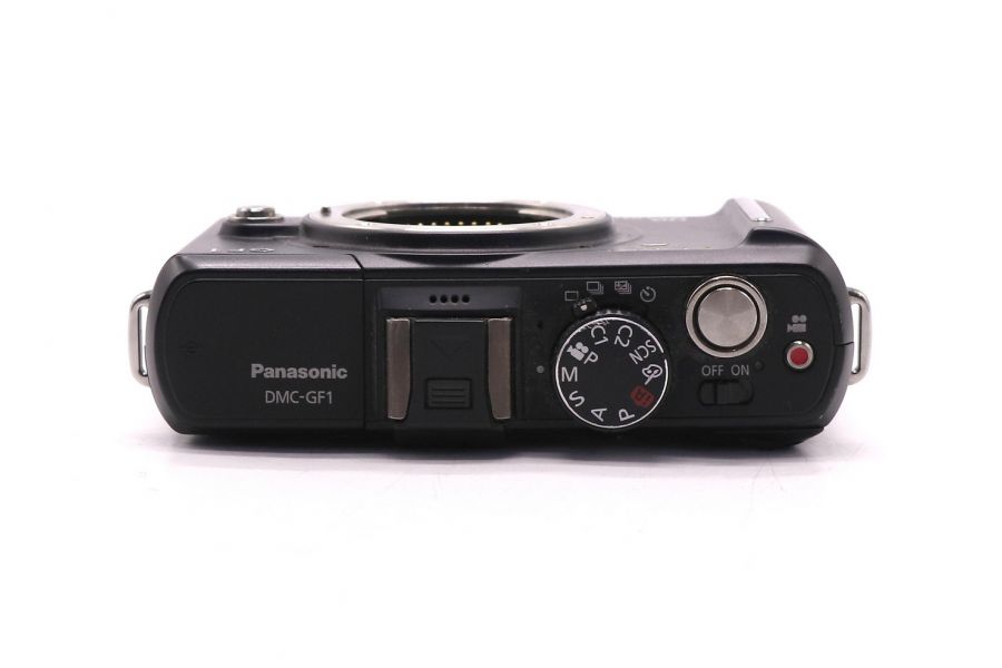Panasonic Lumix DMC-GF1 body (пробег 3495 кадров)