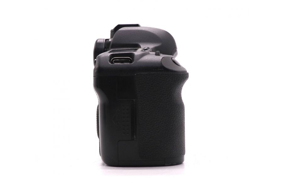 Canon EOS 5D Mark II body (пробег 167935 кадров)