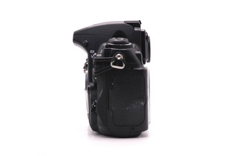 Nikon D700 body в упаковке (пробег 9800 кадров)