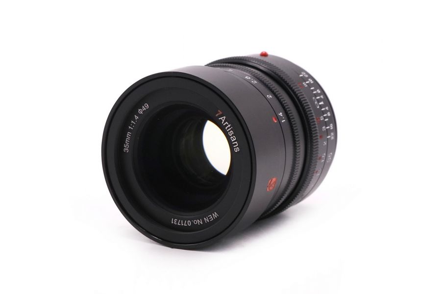 Объектив 7Artisans 35mm f/1.4 для Leica M