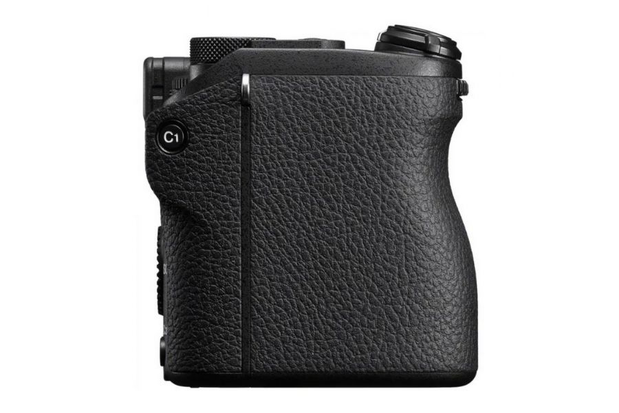 Sony A6700 body в упаковке (пробег 225 кадров)