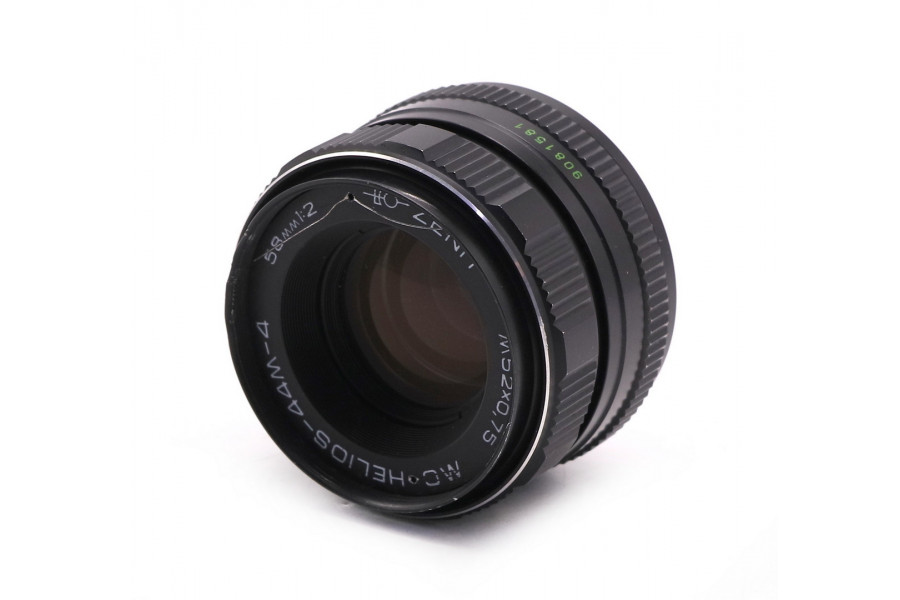 Портретный объектив MC Гелиос-44М-4 2/58 (СССР, 1990)