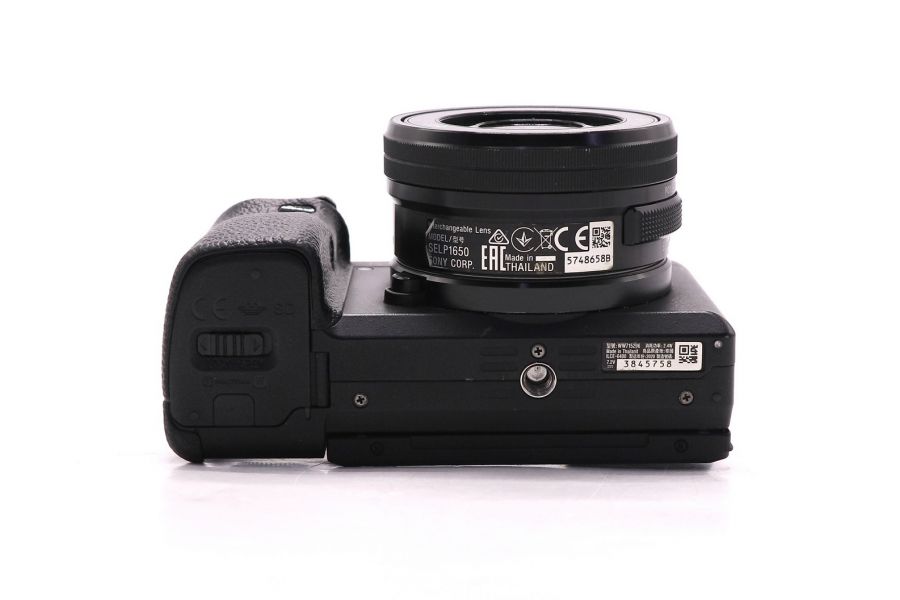 Фотокамера Sony A6400 kit (пробег 21635 кадров)