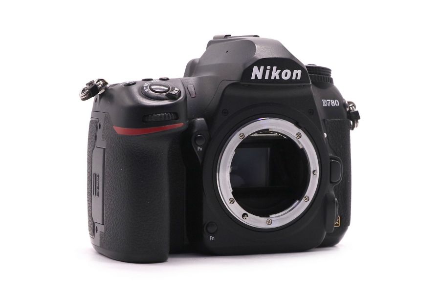 Nikon D780 body в упаковке (пробег 106800 кадров)