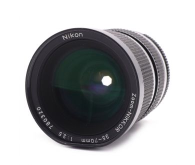 Объектив Nikon Nikkor 35-70mm f/3.5 Ai (Japan)