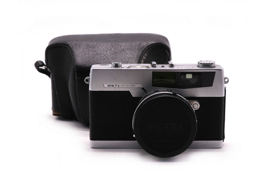 Фотоаппарат дальномерный пленочный Petri 7s