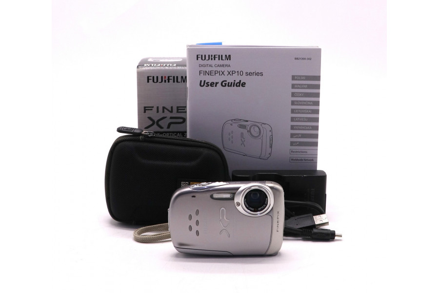 Фотоаппарат Fujifilm FinePix XP10 в упаковке
