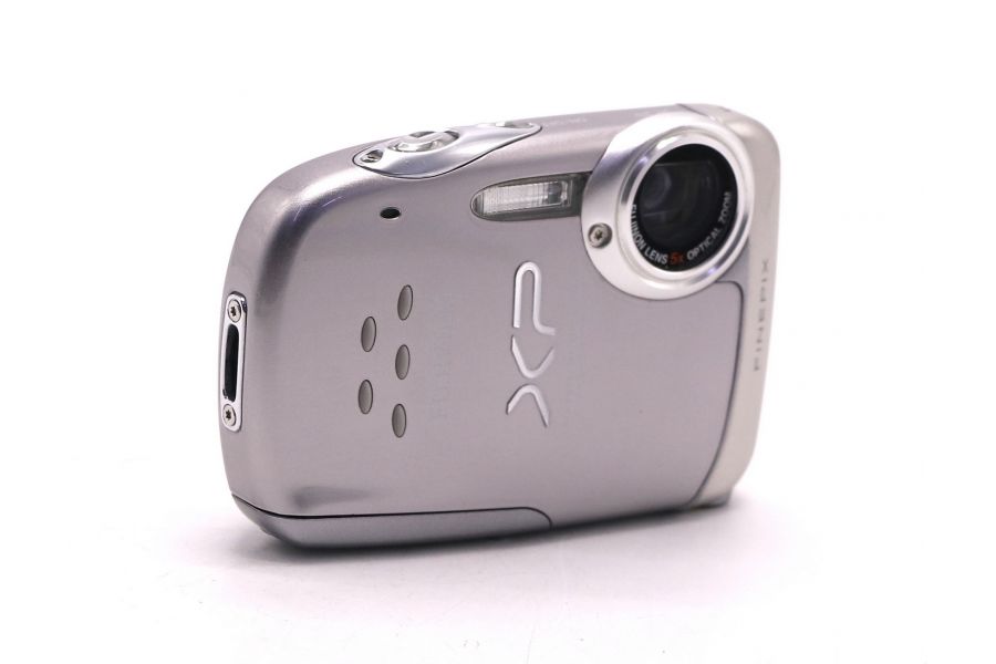 Фотоаппарат Fujifilm FinePix XP10 в упаковке