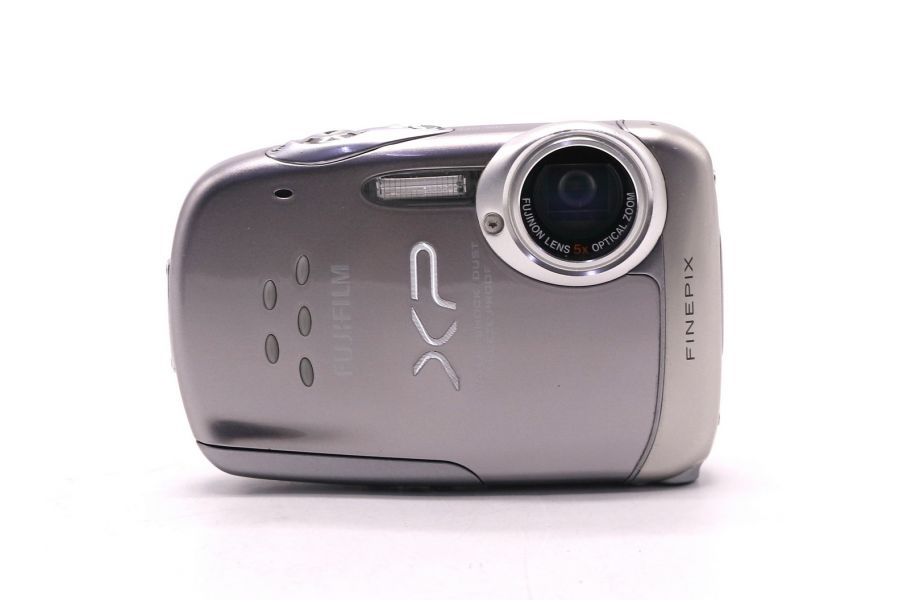 Фотоаппарат Fujifilm FinePix XP10 в упаковке