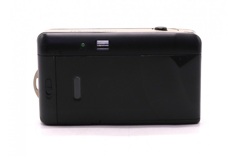 Винтажный плёночный фотоаппарат Skina SK-222