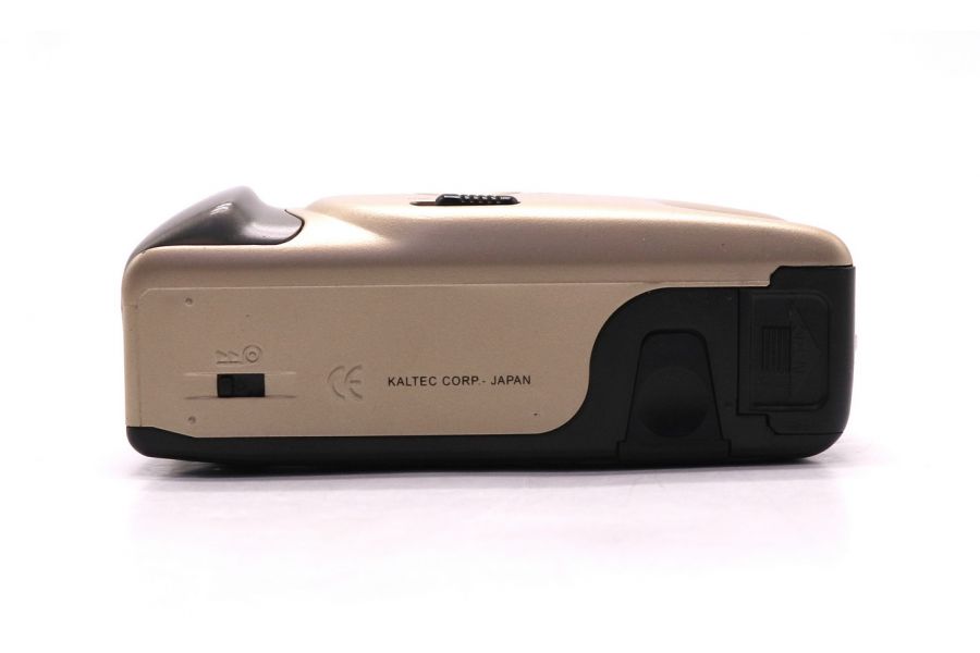 Винтажный плёночный фотоаппарат Skina SK-222