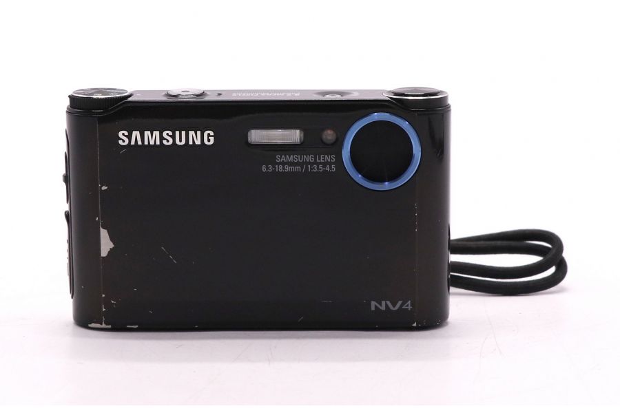 Фотокамера цифровая компактная Samsung NV4