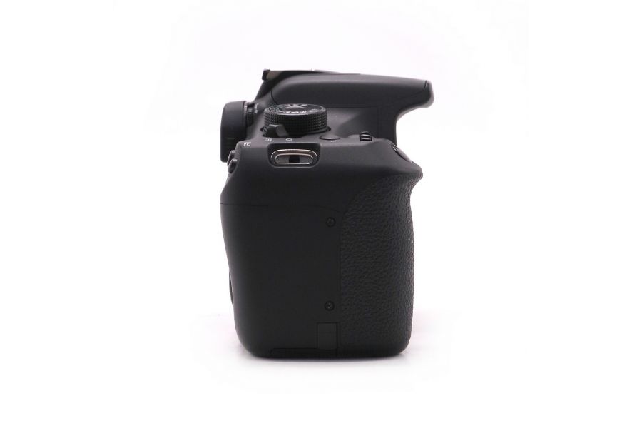 Canon EOS 1200D body в упаковке (пробег 285 кадров)