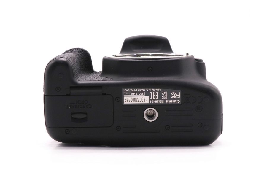 Canon EOS 1200D body в упаковке (пробег 285 кадров)