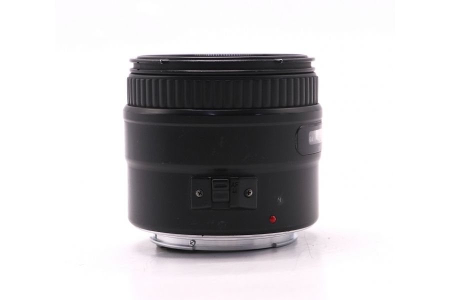 Объектив Sigma AF 28mm f/1.8 High-Speed Wide Canon EF