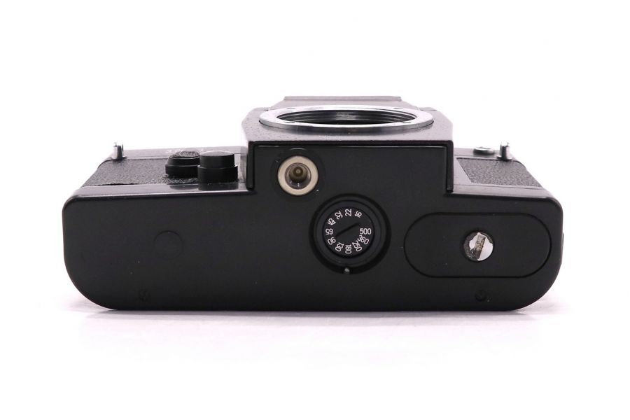 Плёночный советский фотоаппарат Зенит 19 body