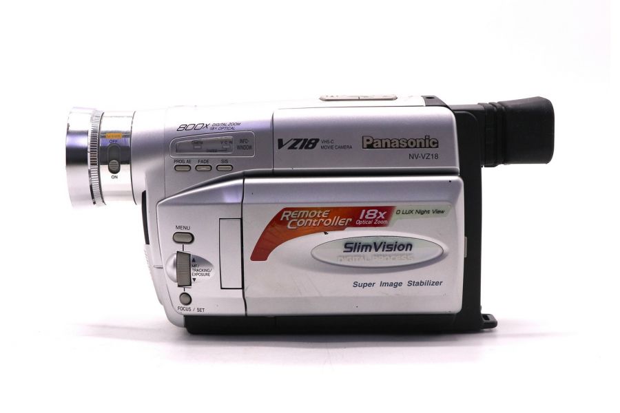 Аналоговая видеокамера Panasonic NV-VZ18