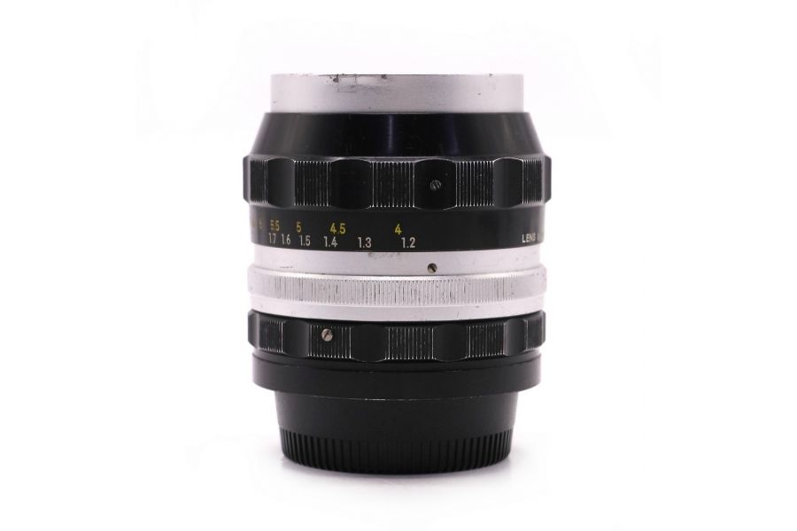 Объектив Nikkor-P auto 2.5/105mm Nippon Kogaku