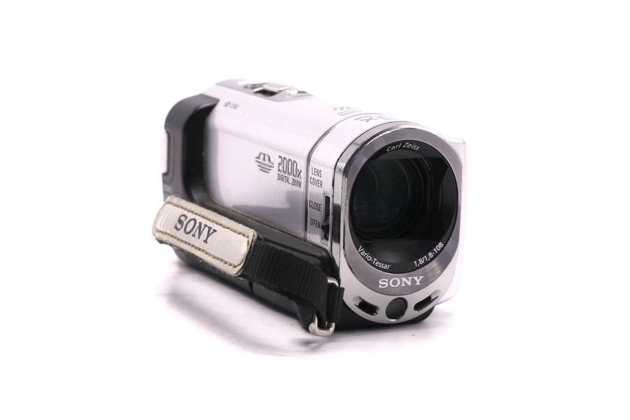 Видеокамера Sony DSR-SX63E Handycam Carl Zeiss