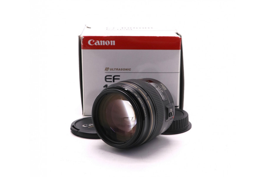 Объектив Canon EF 100mm f/2 USM в упаковке