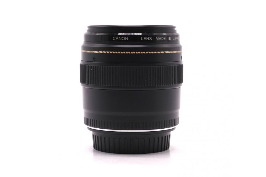 Объектив Canon EF 100mm f/2 USM в упаковке