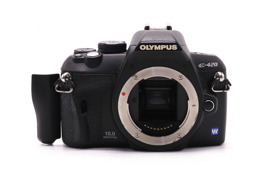 Зеркальная камера Olympus E-420 body в упаковке
