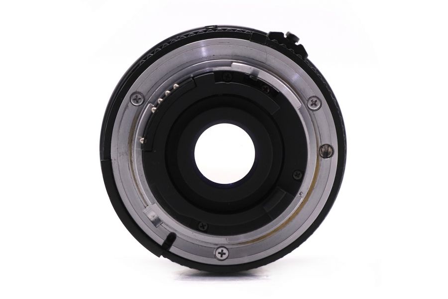 Объектив Nikon 28mm f/2.8 AF Nikkor (MKI)