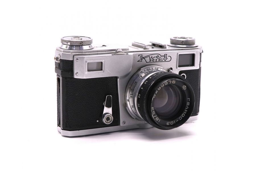 Фотоаппарат пленочный Киев 4А + Гелиос-103