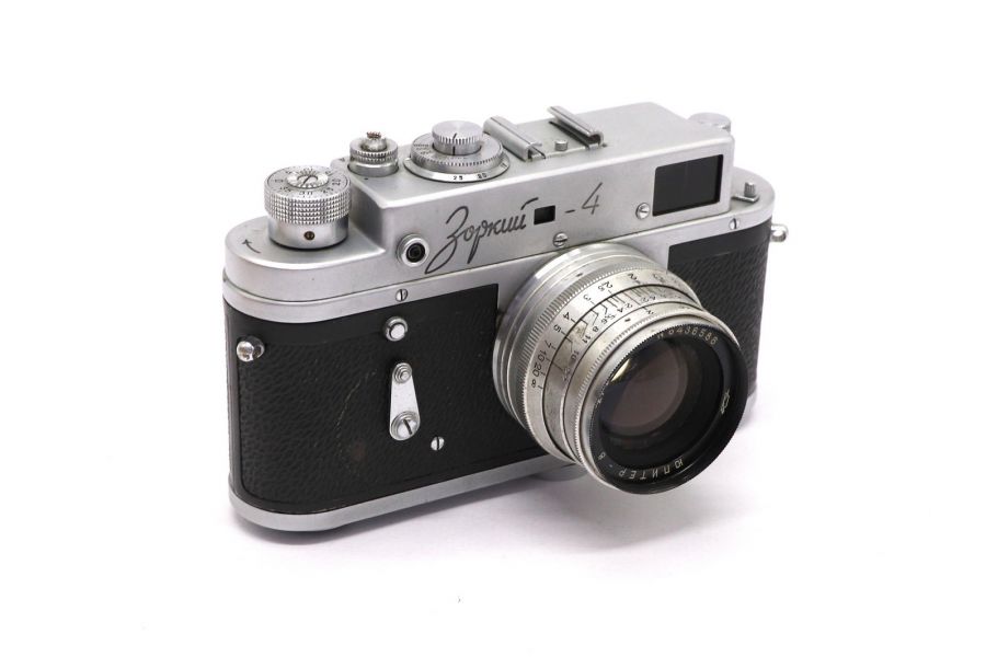 Фотоаппарат советский Зоркий 4 + Юпитер-8 silver