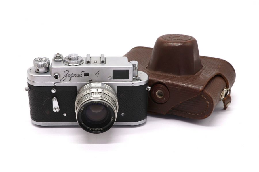 Фотоаппарат советский Зоркий 4 + Юпитер-8 silver