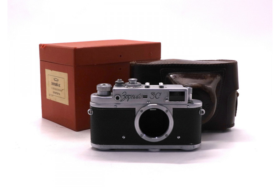 Советский фотоаппарат Зоркий 3С body в упаковке