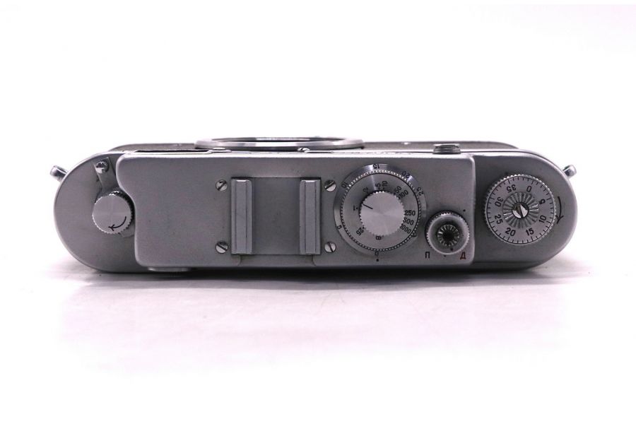 Советский фотоаппарат Зоркий 3С body в упаковке