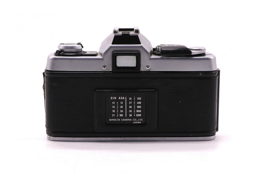 Винтажная плёночная камера Minolta XG-7 body