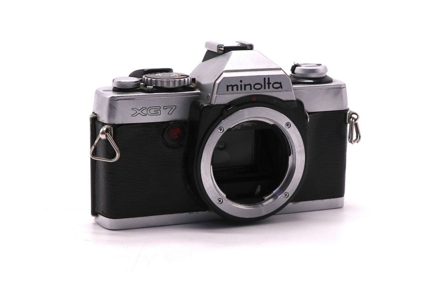 Винтажная плёночная камера Minolta XG-7 body