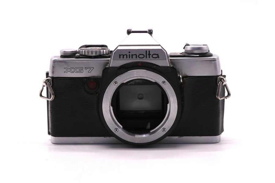 Винтажная плёночная камера Minolta XG-7 body