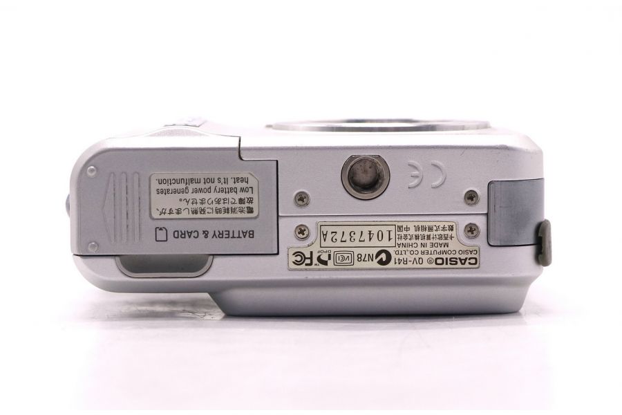 Компактная цифровая фотокамера Сasio QV-R41