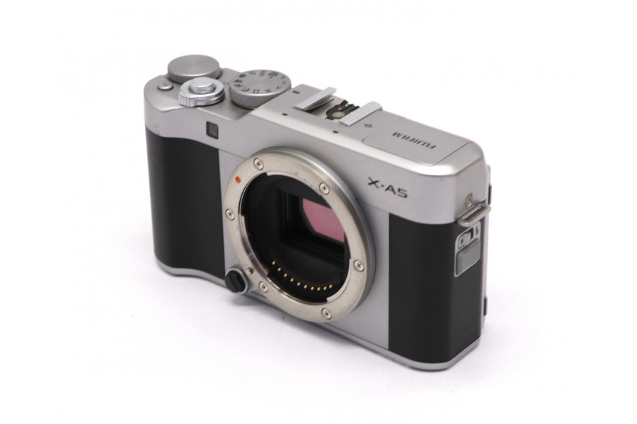 Фотоаппарат компактный Fujifilm X-A5 body